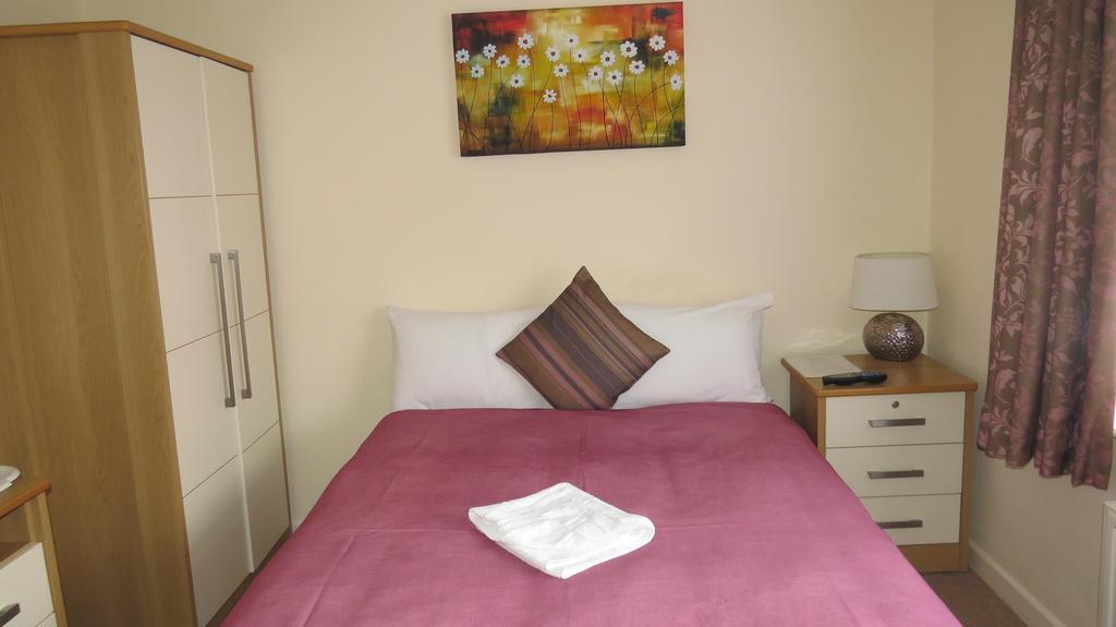 Montrose Guest House Romford Luaran gambar