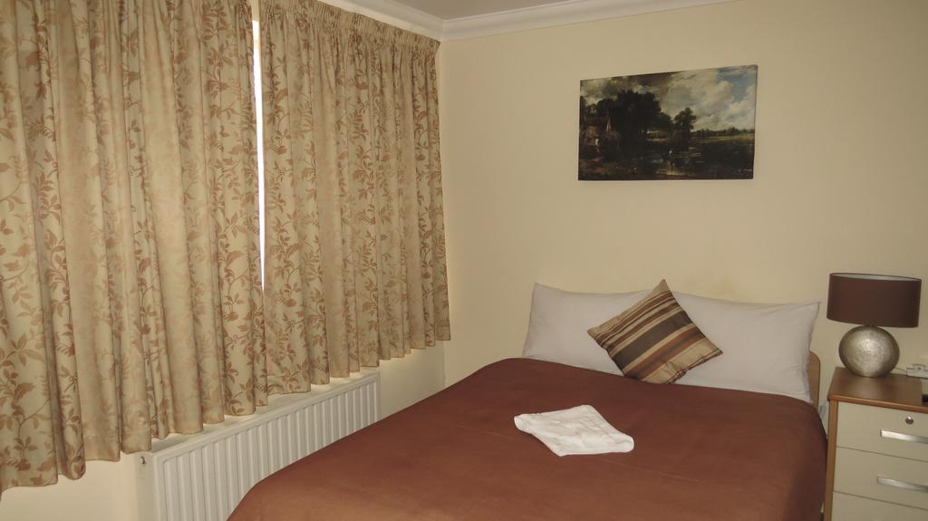 Montrose Guest House Romford Luaran gambar