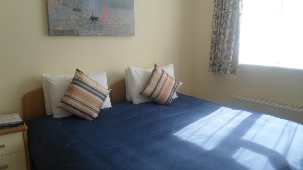 Montrose Guest House Romford Luaran gambar