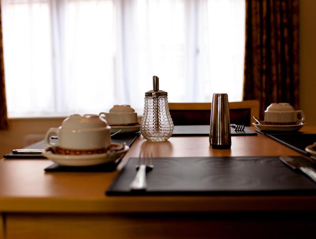 Montrose Guest House Romford Luaran gambar